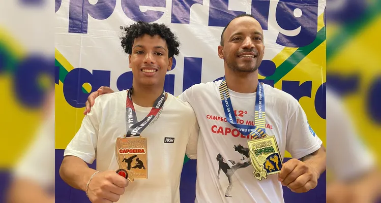 Pai e filho de Ponta Grossa conquistam Mundial de Capoeira