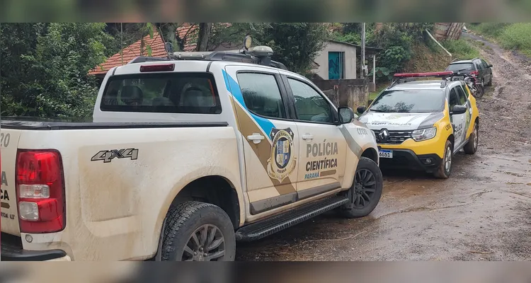 Homem é encontrado morto com sinais de perfurações em PG