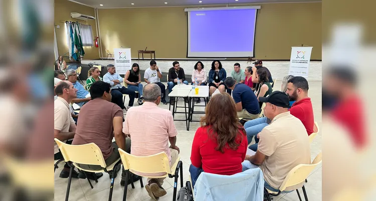 Os núcleos são espaços de diálogo que tem como objetivo enfrentar coletivamente os desafios socioambientais de cada território.