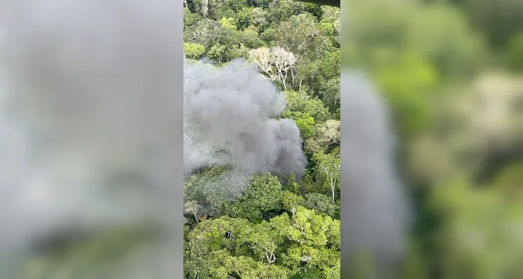 A aeronave foi interceptada e se chocou com o solo.