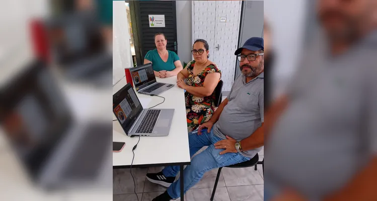 Confira os registros do encontro com os educadores reservenses.