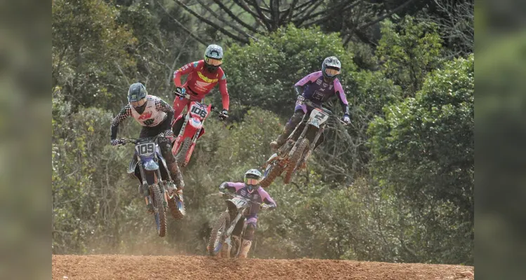 Em 2024, foi a primeira vez que Ponta Grossa recebe um evento de motocross. A pista com 1.530 metros foi construída no Centro Agropecuário, atrás do Centro de Eventos, bairro Contorno.