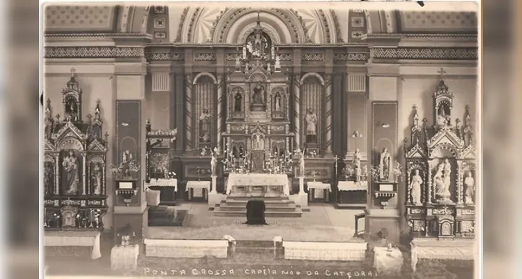 Altar da antiga Catedral.