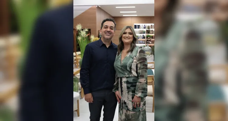 Jair Lopes Junior e Gilmara Gumiero Lopes