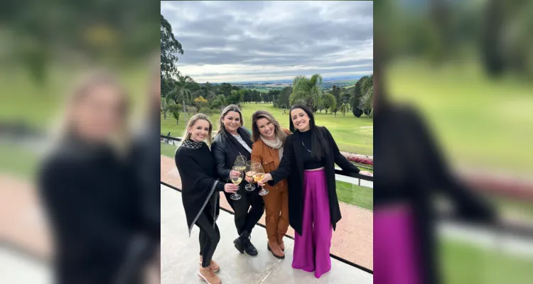 CLICK – No registro especial, Lorena Domareski Martinelli, Andressa Telles, Leila Grik e Rafaela Freitas em recente evento no Ponta Grossa Golf Club.