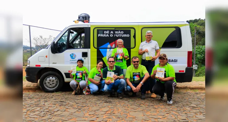 Meio Ambiente de Tibagi realiza ação de conscientização sobre a reciclagem