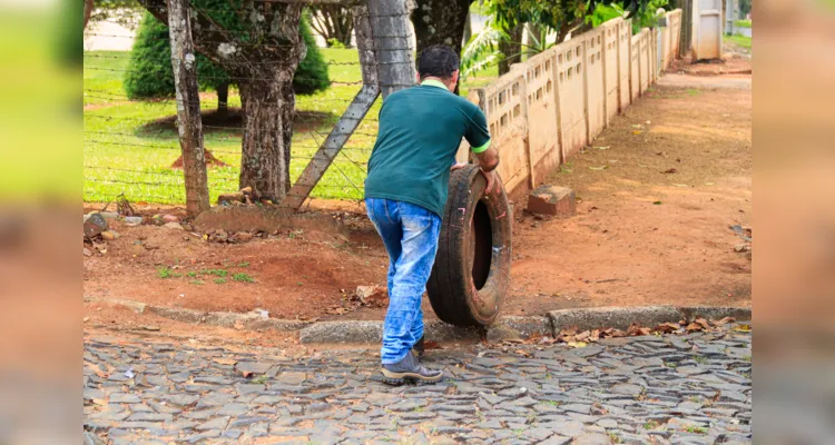 Meio Ambiente de Tibagi realiza ação de conscientização sobre a reciclagem