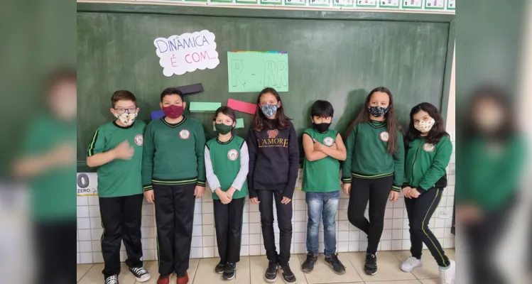 Turma de Jaguariaíva desenvolve dinâmica ortográfica em sala