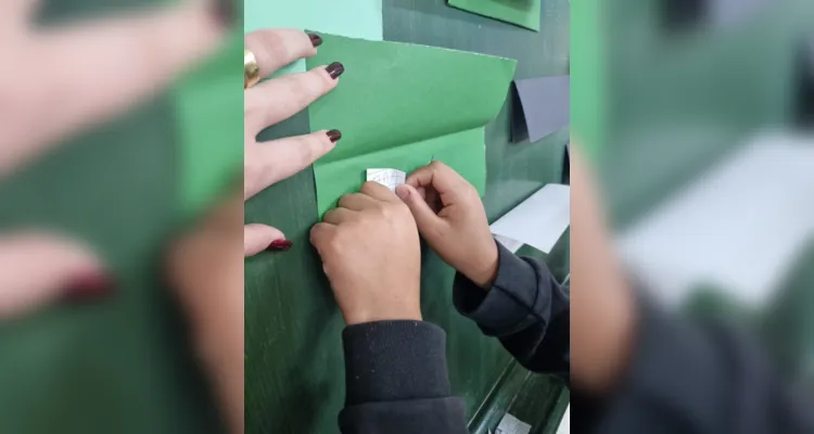 Turma de Jaguariaíva desenvolve dinâmica ortográfica em sala