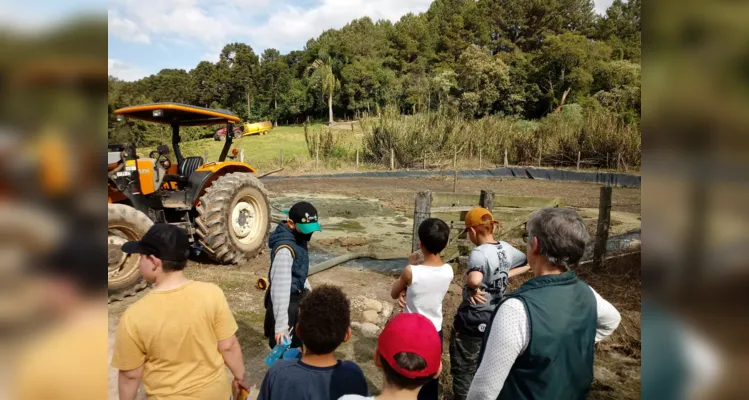 Aula de campo aborda questões sustentáveis em Piraí do Sul