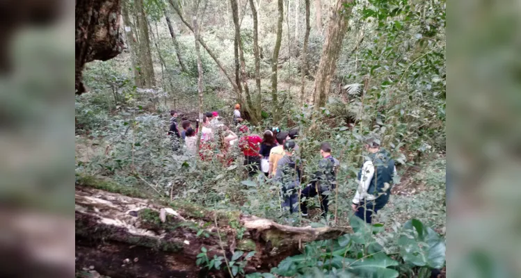 Aula de campo aborda questões sustentáveis em Piraí do Sul