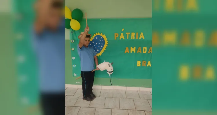 Releitura da Independência diverte alunos em Ipiranga