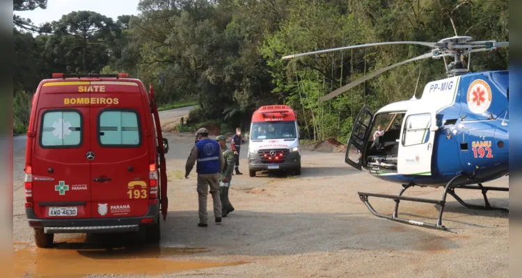 Estiveram presentes no local equipes da Polícia Militar, do Samu e do Corpo de Bombeiros (Siate)