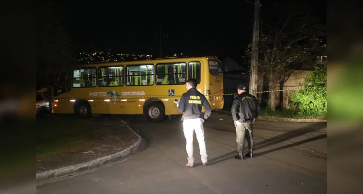 Acidente foi na esquina entre as ruas Barão de Penedo e Ercílio Slaviero 