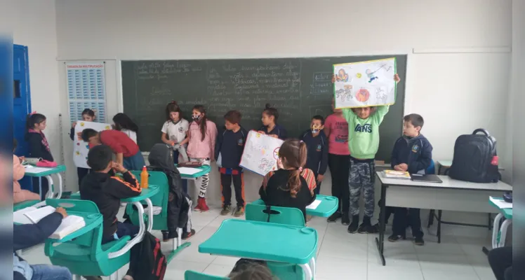 Aula do Vamos Ler e Unimed PG é destaque em turma de Castro