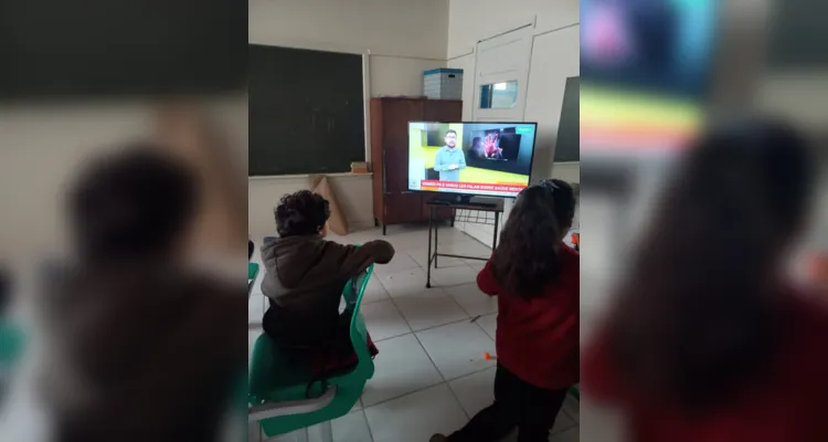 Aula do Vamos Ler e Unimed PG é destaque em turma de Castro