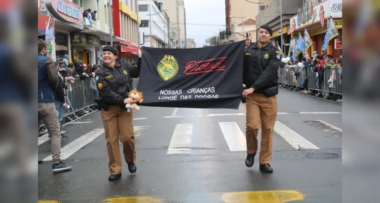 Confira fotos do desfile dos 199 anos de Ponta Grossa