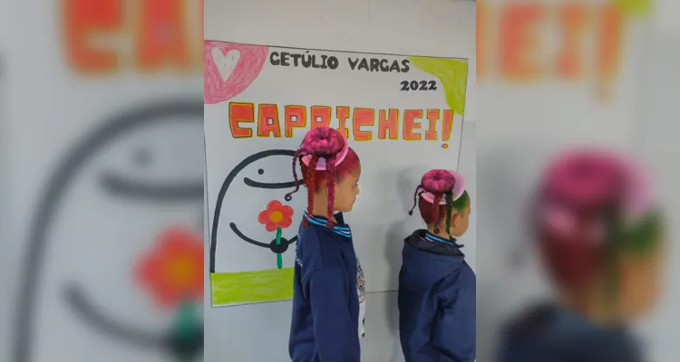 'Dia do Cabelo Maluco' estimula alunos de escola em Ortigueira