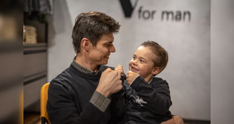 Allan Paisani e seu filho Lorenzo Schio Paisani
