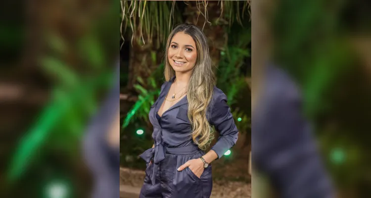 NOVO CICLO - A fisioterapeuta Juliana Borato receberá os cumprimentos pela troca de idade neste sábado (3). Juliana que vem se destacando com seu trabalho com o método Renata França, que é uma combinação de manobras de massagem modeladora e redutora com drenagem linfática desenvolvida pela esteticista baiana. Da coluna RC os votos de alegrias e sucesso. 