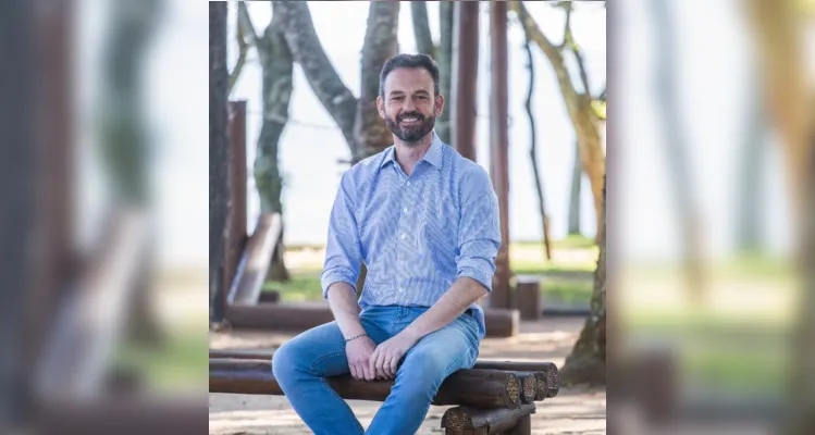 FELICITAÇÕES - Leandro Ribas recebeu as felicitações pela passagem de seu aniversário na última segunda-feira (1). O empresário é Diretor Presidente da Soul Vila Velha, empresa do conceituado grupo Soul Parques que faz a gestão de uma das belezas naturais de maior destaque no estado do Paraná, o Parque Estadual de Vila Velha. Da coluna RC os votos de felicidades e sucesso.