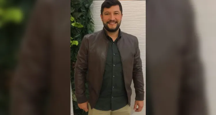 FELICITAÇÕES – Luis Henrique Rosa será muito cumprimentado pela passagem de seu aniversário nesta terça-feira (6). Da coluna RC os votos de realizações e sucesso.