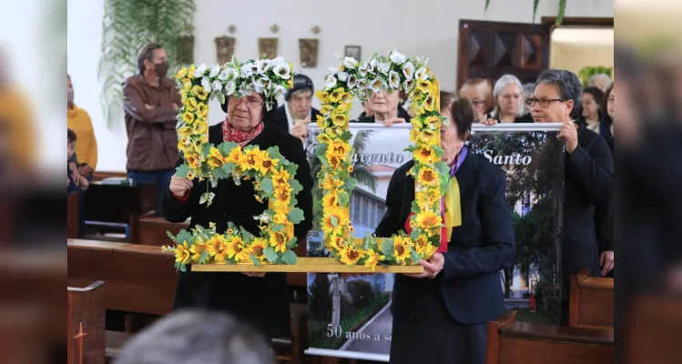 Evento realizado no último domingo contou com grande presença de fiéis e convidados