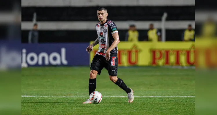 Volante Rafael Chorão foi substituído pelo meia Leandrinho.