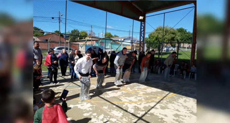 Atividade especial foi alusiva ao Dia dos Pais, celebrado neste domingo