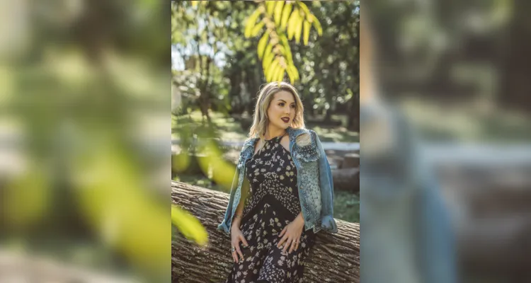 NIVER – Elaine O. Coradassi será muito cumprimentada pela passagem de seu aniversário no próximo sábado (6). Da coluna RC os votos de alegrias e sucesso.