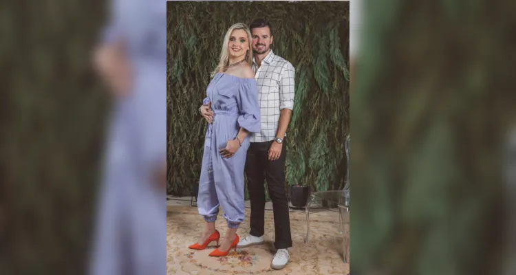 BDAY - Vinicius Spósito será muito cumprimentado no próximo sábado (20) pela passagem de seu aniversário. Vinicius é um dos jovens bem-sucedidos da sua geração. No registro Vinicius, com sua esposa Cynthia Sá Spósito. Da coluna RC os votos de alegrias e sucesso. 