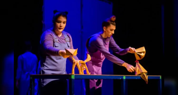 Melhor Espetáculo Infantil: PaPeLê – uma aventura de papel, da Téspis Cia de Teatro.