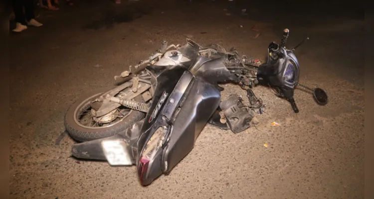 Motocicleta foi direcionada ao pátio da PM, por apresentar pendências administrativas.