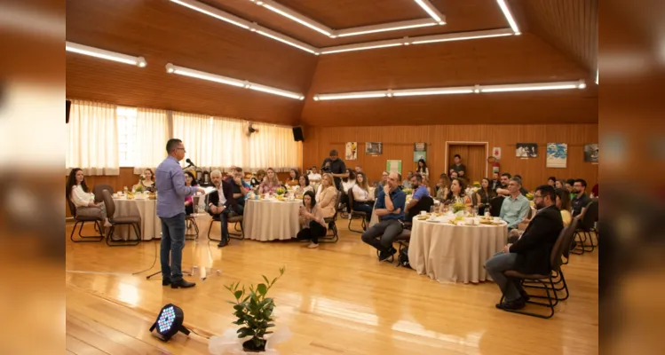 Lançamento oficial aconteceu no auditório da Pró-Reitoria de Extensão e Assuntos Culturais (Proex).