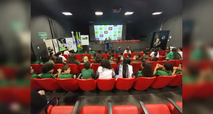 O primeiro evento ocorreu no Cine Teatro Valéria Luercy, em Jaguariaíva