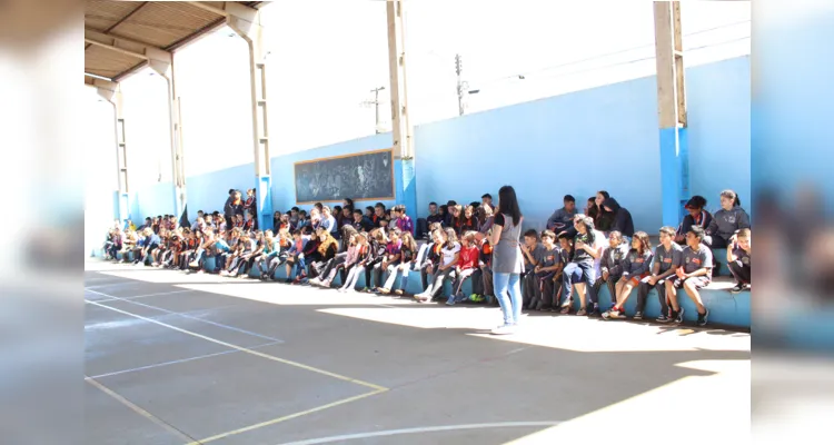 Escola de Carambeí é 'bicampeã' no Concurso do Vamos Ler