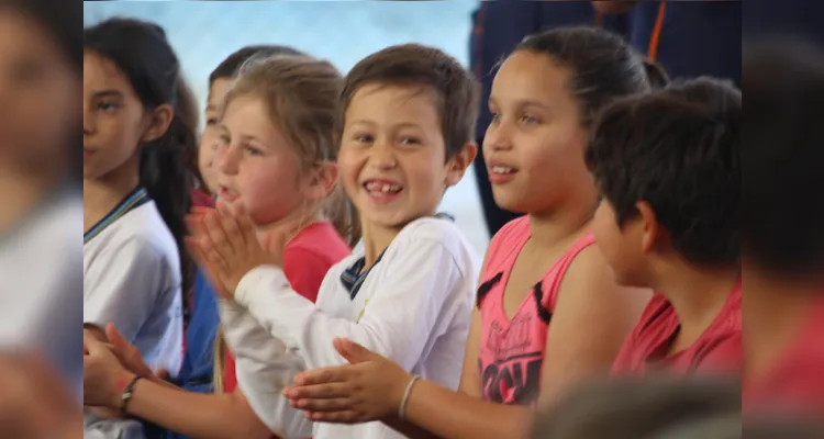 Escola rural de Castro é premiada no Concurso do Vamos Ler