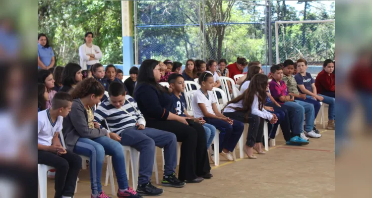 Escola rural de Castro é premiada no Concurso do Vamos Ler