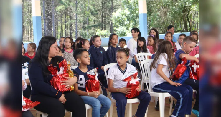 Escola rural de Castro é premiada no Concurso do Vamos Ler