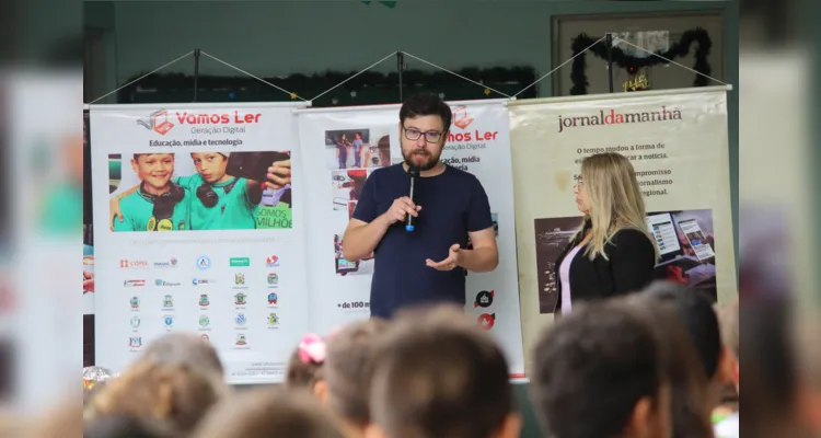 Evento reuniu colegas e trouxe muita animação na escola