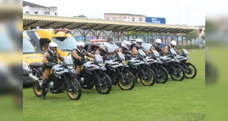 Veículos da Polícia Militar (PM) também estiveram na cerimônia de lançamento.