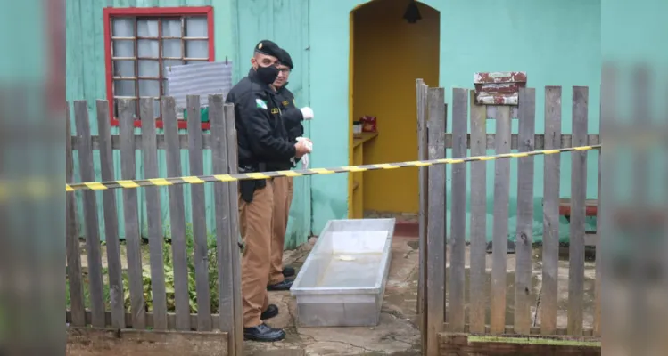 Vizinhos encontraram morador morto no Santa Marta na manhã desta quarta