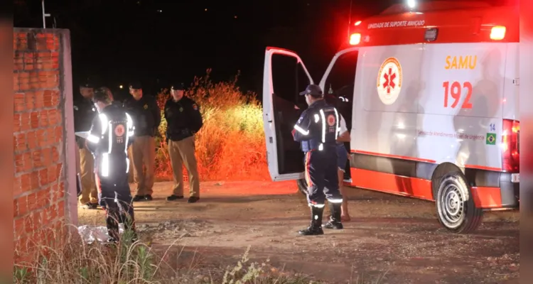 Agentes do Corpo de Bombeiros, das Polícias Civil e Militar, além do IML e Criminalística estiveram no local.