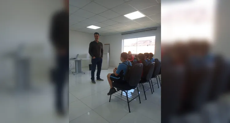 'Conversa ambiental' reúne prefeito e alunos em Palmeira