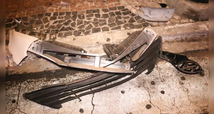 Acidente foi na esquina entre as ruas Julio de Castilhos e 'Avenida München'