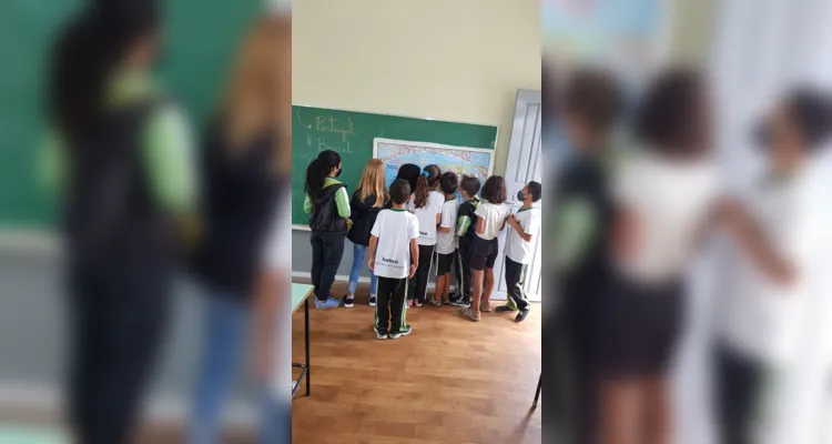 Anuário do Grupo aRede auxilia na aula de Geografia em Imbaú