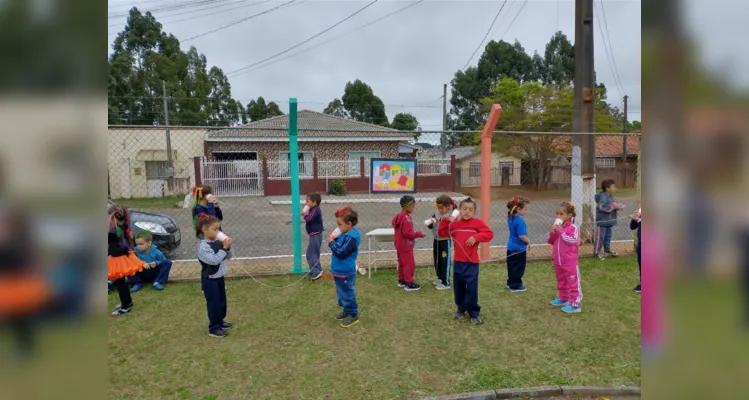 Alunos participaram de atividades lúdicas, recreativas e culturais durante toda a semana em Ponta Grossa