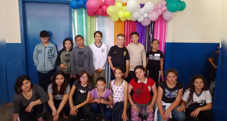 Semana da Criança envolve alunos e familiares em Castro