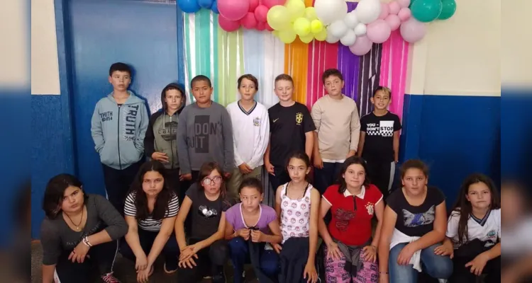 Semana da Criança envolve alunos e familiares em Castro