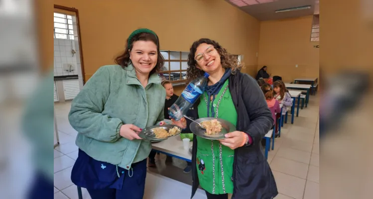 Alunos de Palmeira se deliciam com tradições e iguarias locais